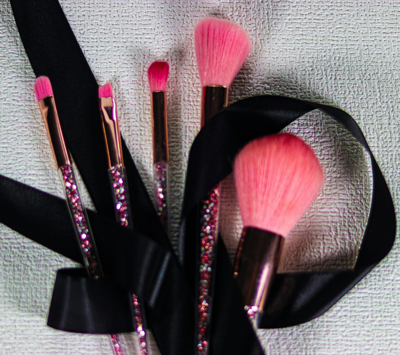 У чому секрет популярності Hillary Cosmetics